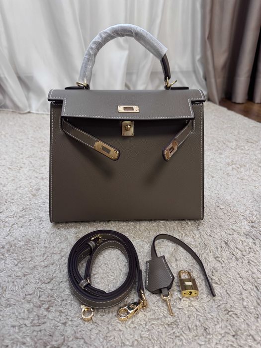 сумка жіноча класична