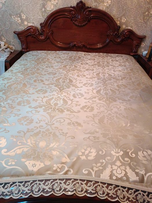 Кровать с ламелями и матрасом