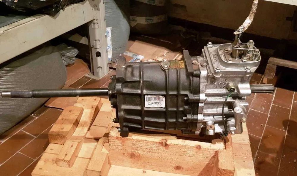 МКПП Land Rover Discovery 2 TD5 Коробка передач 2,5 діскавері 98-04