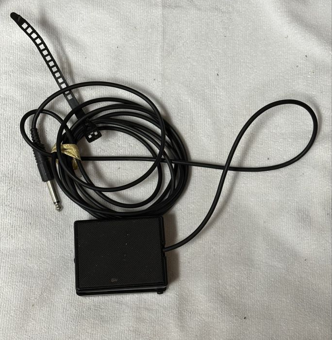 Pedal de sustain para teclado