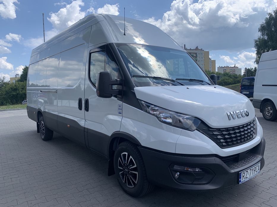 Bus Wynajem wypozycz Busa MAX Hak 200zl Rzeszow Nowka