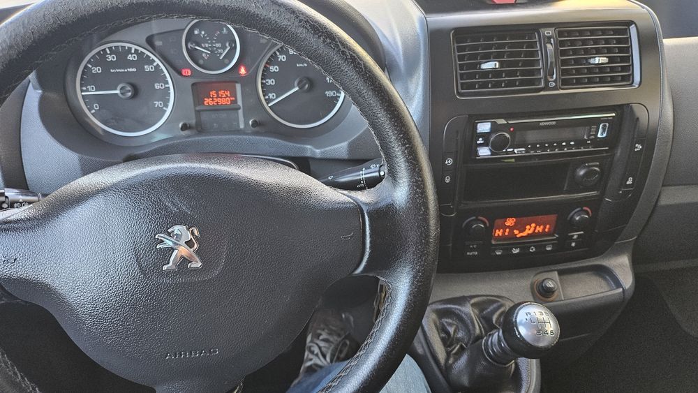 Peugeot Expert 2.0 Hdi 9 Lugares