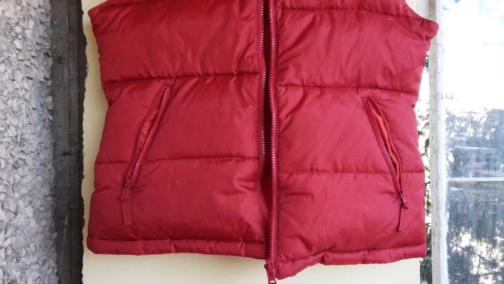 Bezrękawnik  kamizelka dwustronna roz M czerwona pomar. puch/pierze