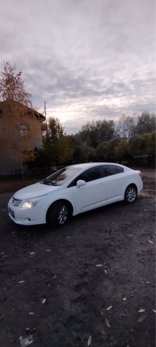 Toyota avensis 2010