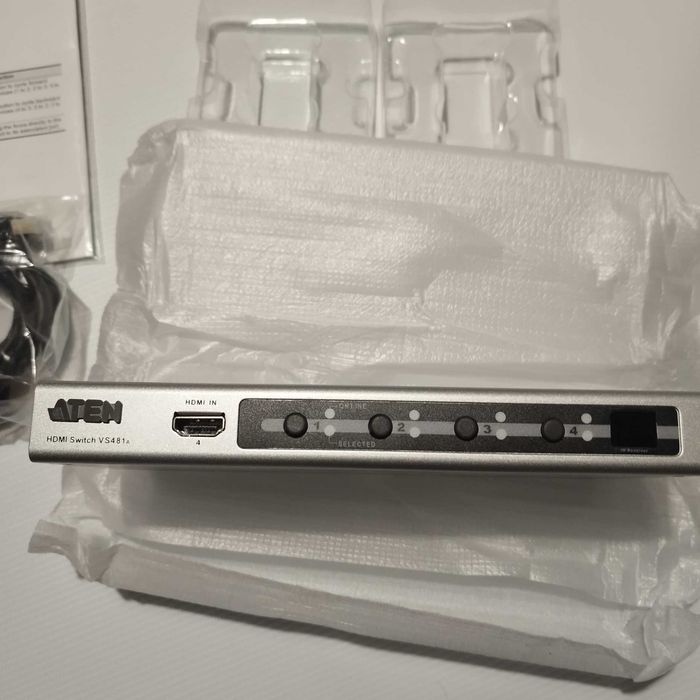 ATEN Switch 4 port HDMI  model  VS-481A full HD 1080p 1xRS232 do ster.