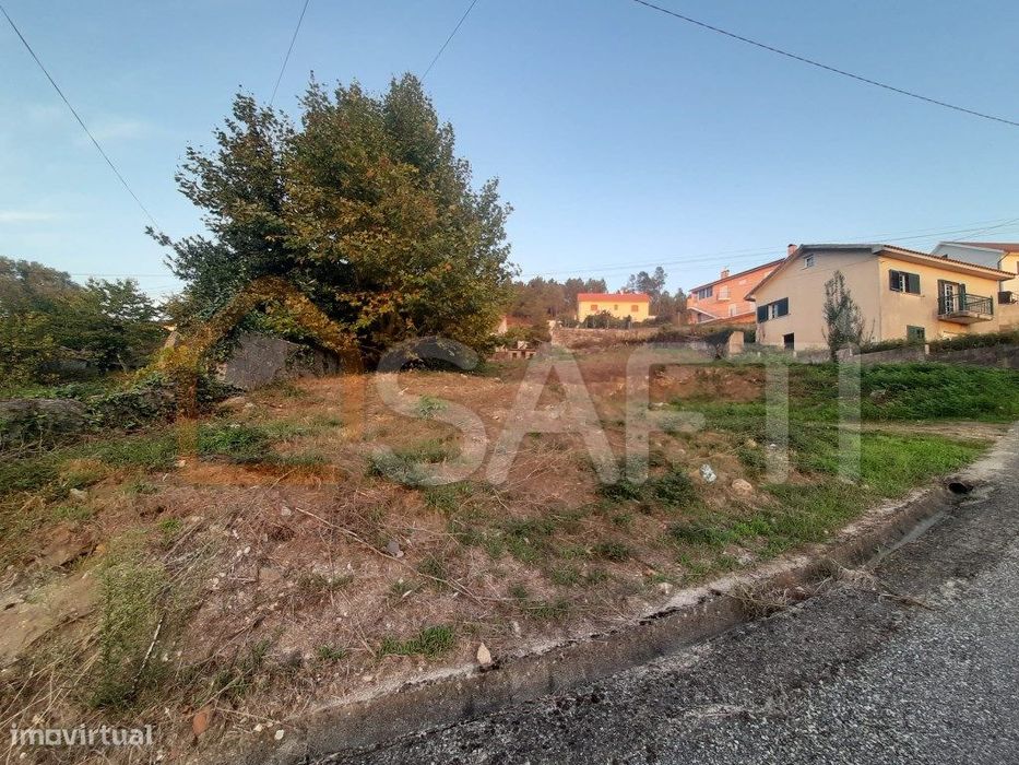 Terreno construtivo - Melgaço