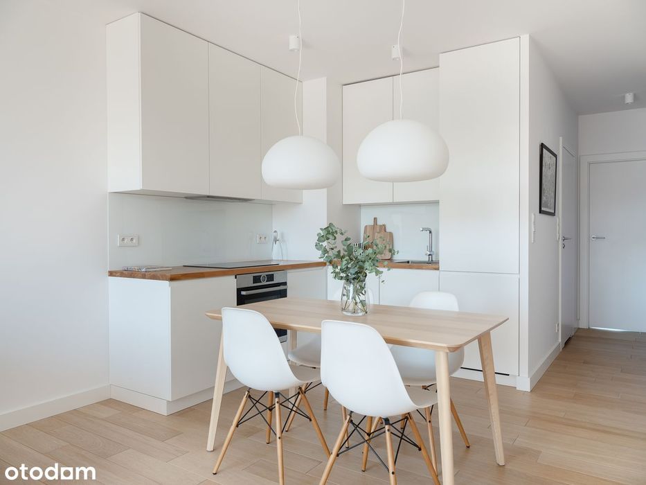 Ostatnie piętro | Widok na centrum | 2 balkony | 60 m² | Bezpośrednio