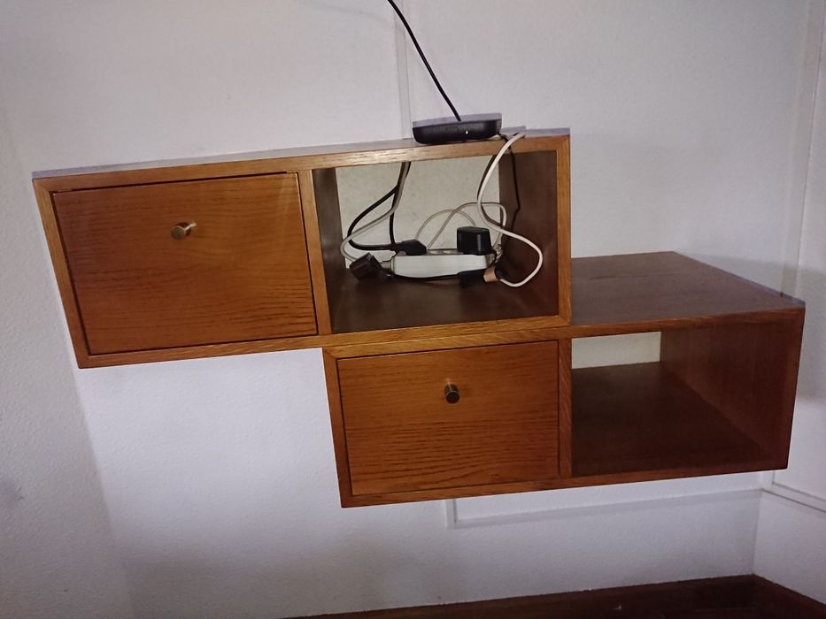 Candeeiros para Sala ou Cozinha + Móvel Estante