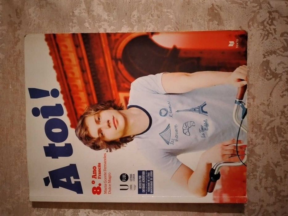 Manual Francês À toi! 8 ano