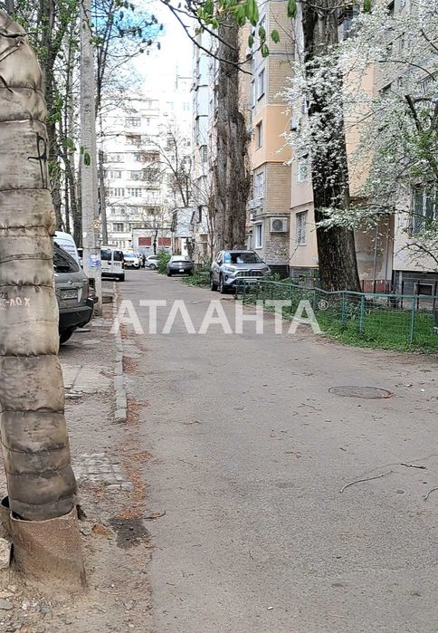 Продам 1кімнатну в районі  Панорами в Одесі