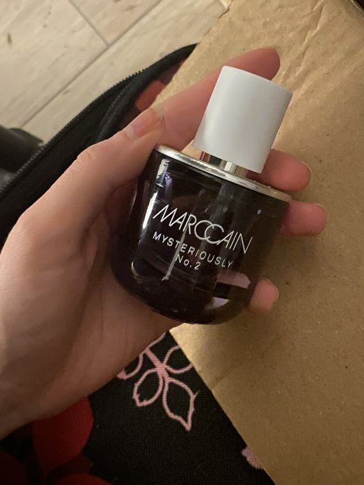 Unikat Marccain mysteriously