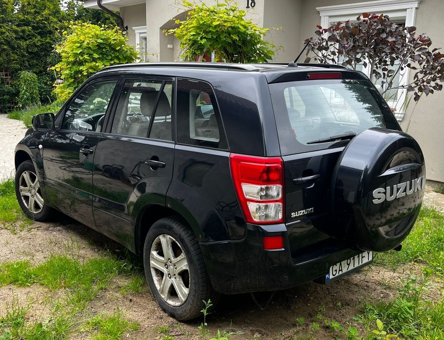 Suzuki grand vitara 2008    260 000 tys przebiegu