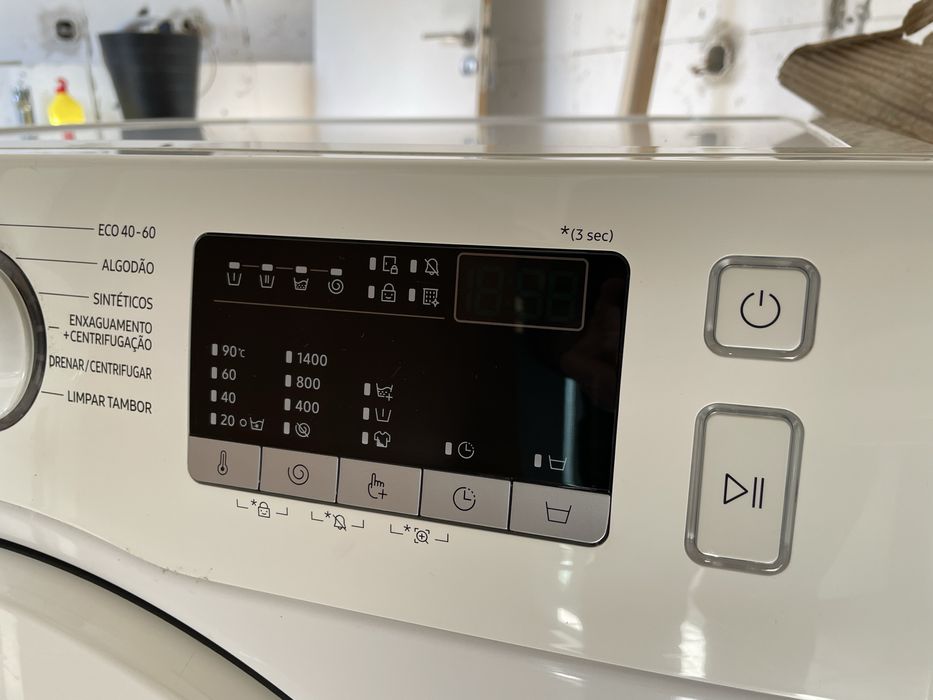 Máquina de Lavar Roupa Samsung 8kg WW80T4040EE/EP