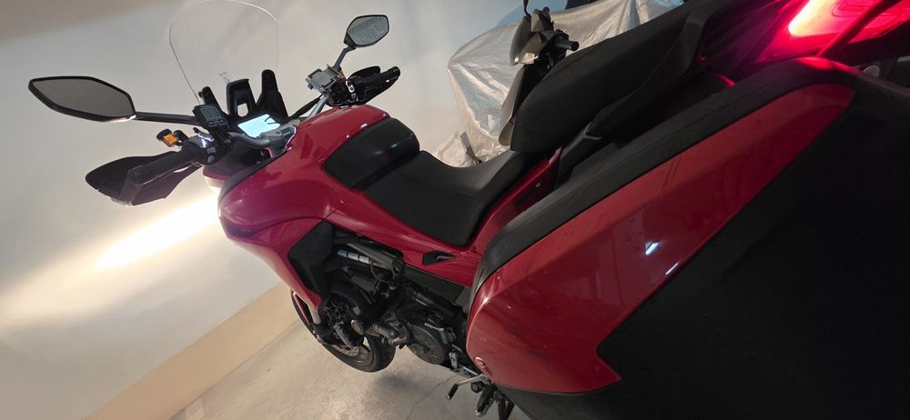 Ducati Multistrada 1260s