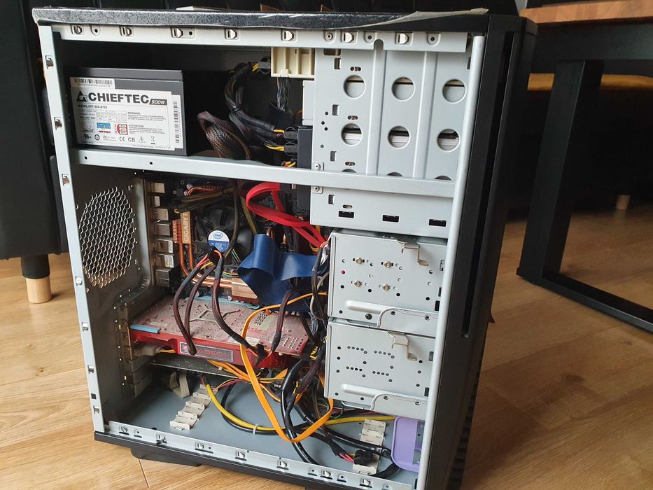 Komputer Intel Core 2 Duo 4GB RAM 240GB SSD + 160GB HDD Radeon HD4870