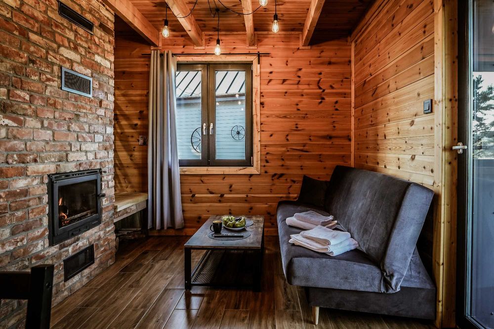 Domek na Kaszubach basen, sauna, jacuzzi, Kaszuby, domek nad jeziorem