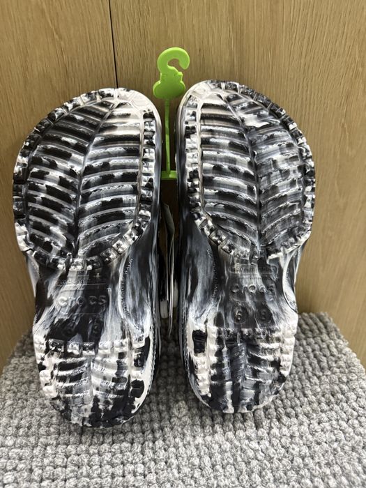 Klapki Crocs Marbled Clog damskie m6/w8  d. 8, 38-39 NOWE Wygodne