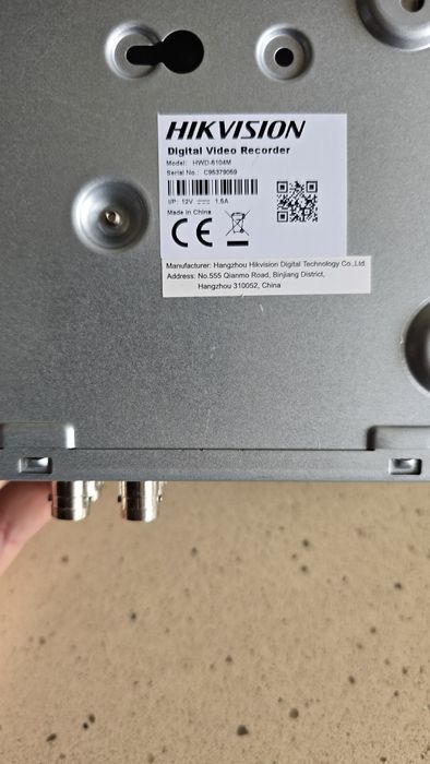 Kit Segurança HIKVISION + HiWatch – Quase Novo!