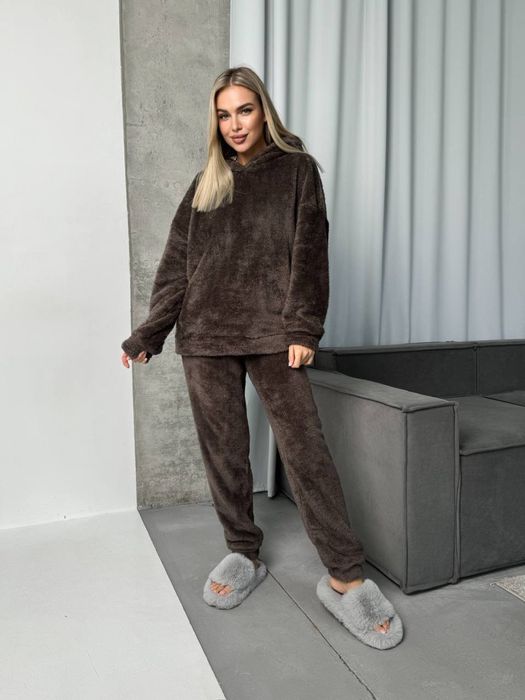 Теплая женская пижама домашний костюм махра с капюшоном