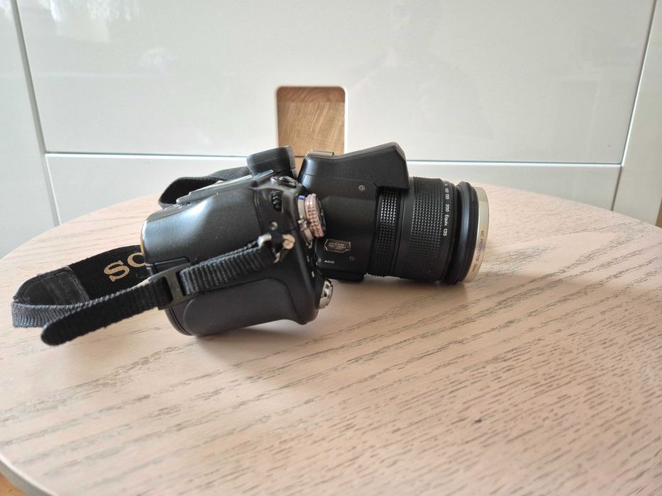 Aparat cyfrowy retro z Nightshot Night Shot noktowizor Sony DSC-F828