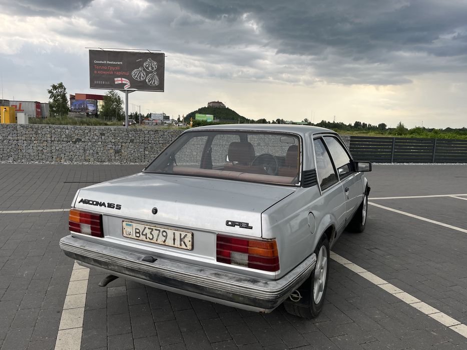 Opel Ascona  1.6