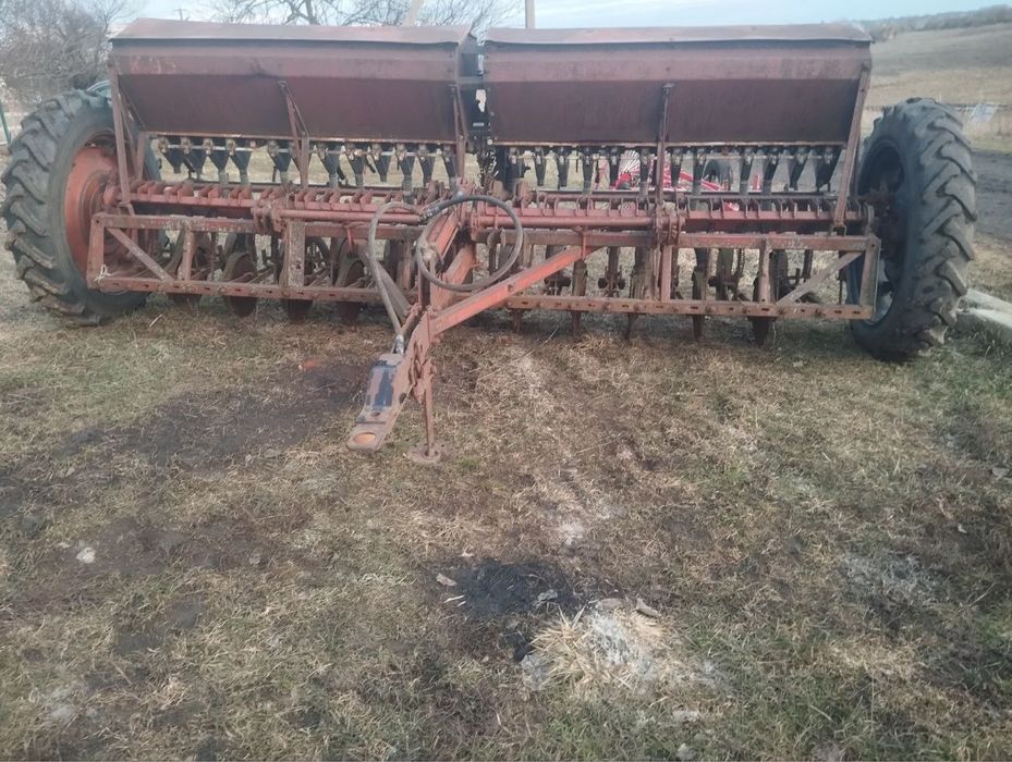 Продам сеялку сз 3-6