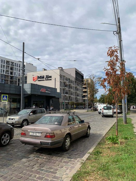 Оренда фасадного приміщення — ЖК «Барселона», вул. Замарстинівська