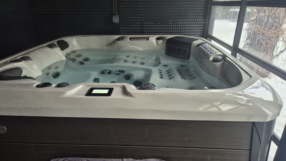Jacuzzi Barcelona  Platinum Spas – Barcelona