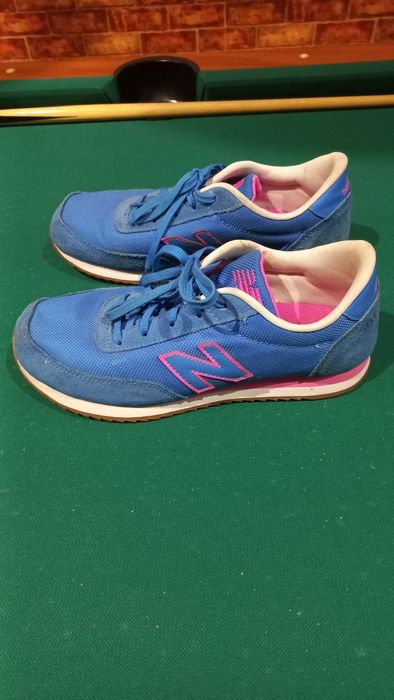 Buty damskie sportowe New Balance rozmiar 39-40, wkładka 25 cm