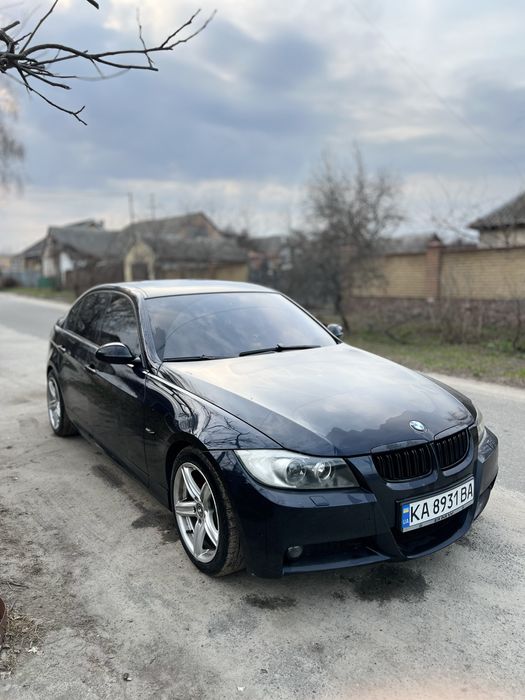 Продам BMW e90