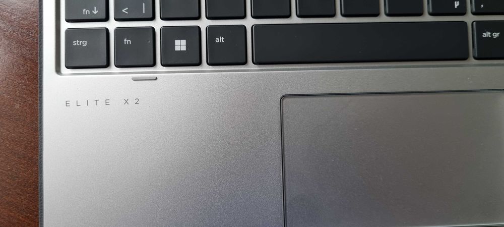 HP Elite x2 G8 i5-1145 modem LTE