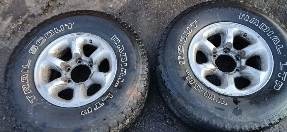 Диски з резиною r 15 6×139.7 мітсубісі паджеро деліка  нісан терано 2