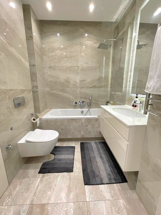 Апартаменты, 22 эт  Вид на Днепр. Панорамные окна в пол. Смарт плаза