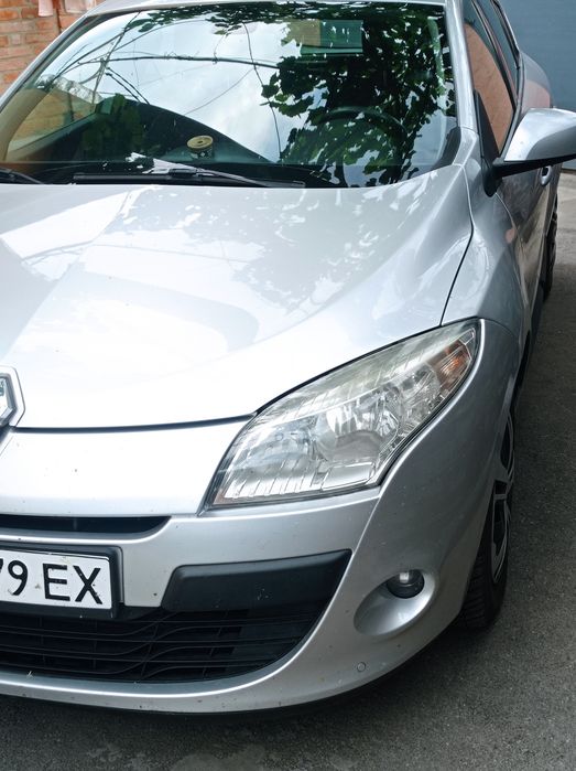 Чудовий автомобіль