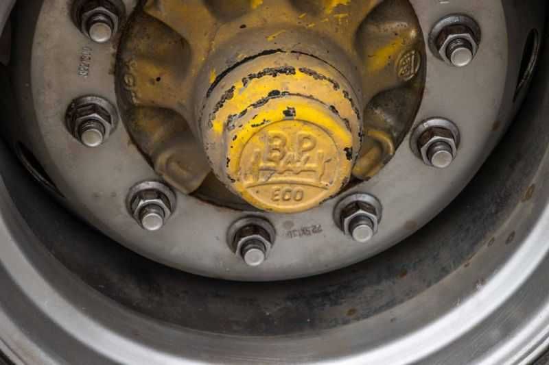 Вантажний автомобіль MAN TGS 18.360 BLS-4X4 + MIXER 10M3