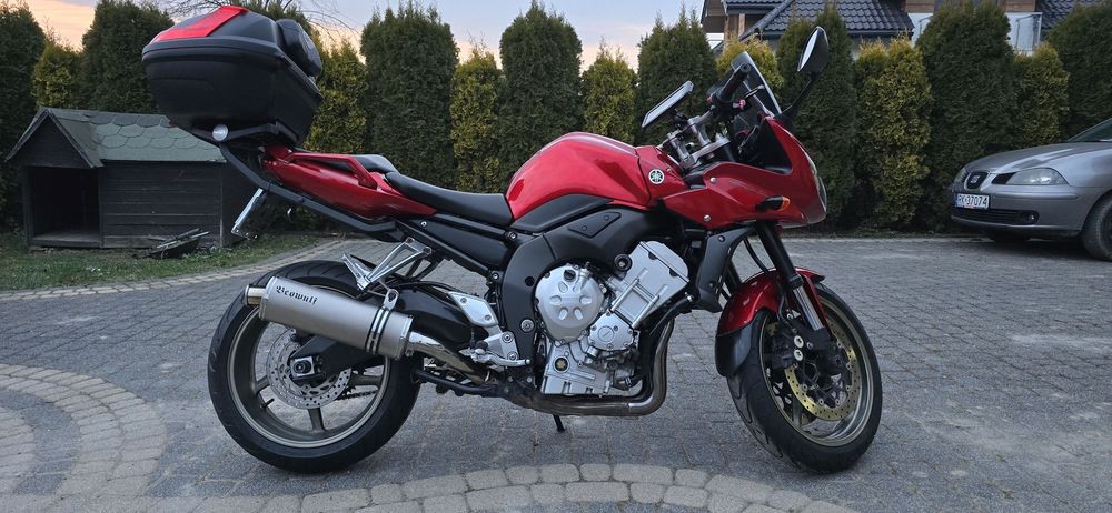 Yamaha FZ Yamaha FZ1 Fazer - Doświadcz mocy R1 w komfortowym wydaniu !!