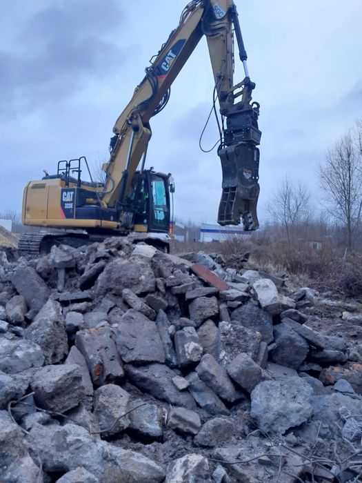 Usługi Wynajem Kruszarka/Przesiewacz wibracyjny Kruszenie Betonu Gruzu