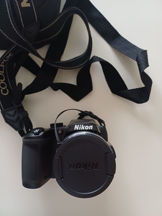 Nikon Coolpix B500
