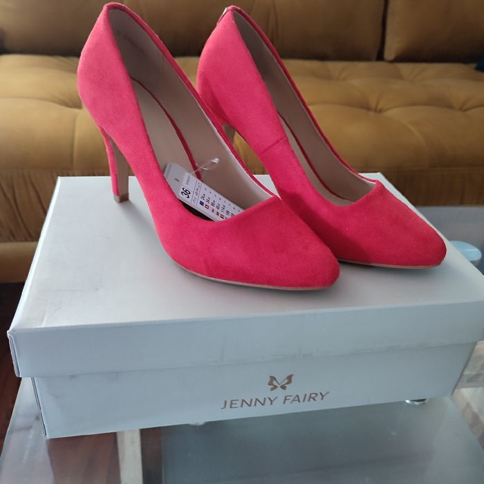 Czółenka na obcasie