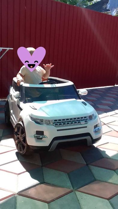 Дитячий електромобіль Range Rover