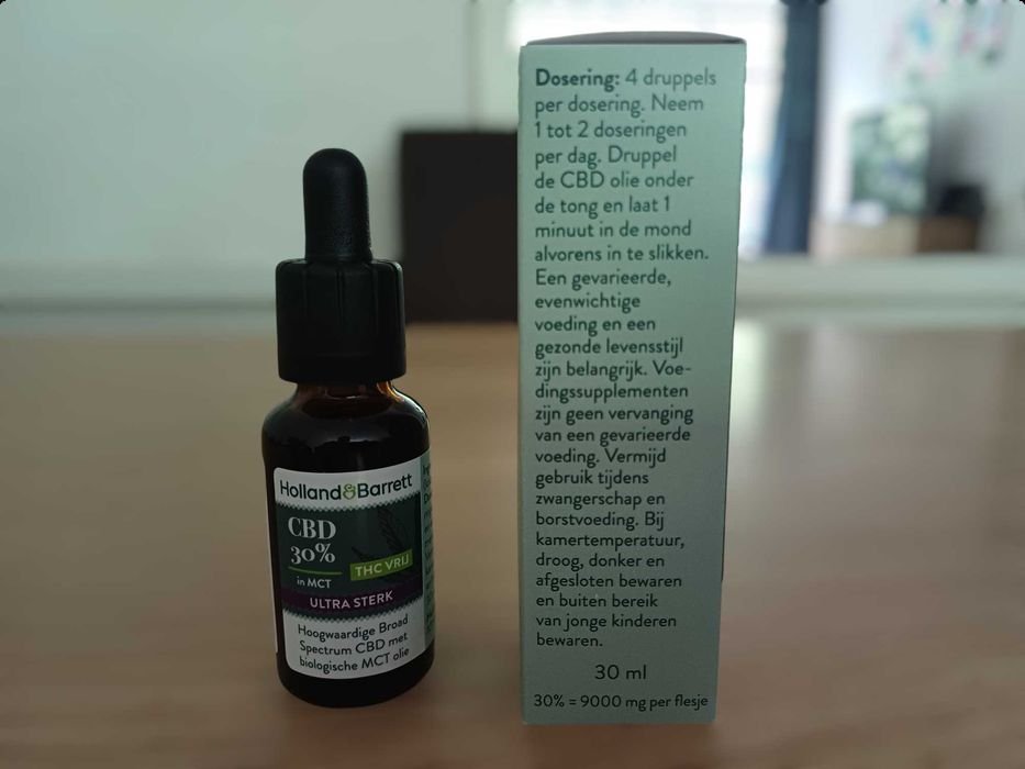 Holland & Barrett Olejek CBD 30% 30 ml Oryginalny