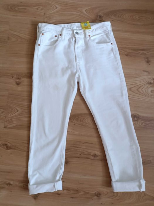 джинси Levi's Strauss білого кольору