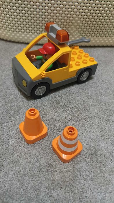 Samochód LEGO Duplo