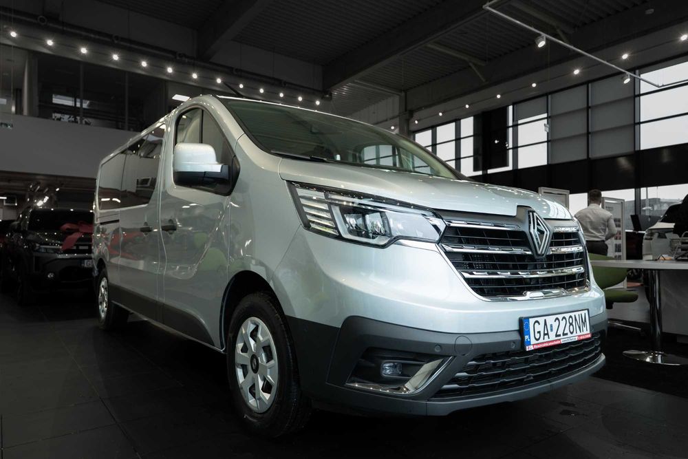 Renault Trafic Combi - 9 osobowy - Bydgoszcz - 4800 zł/mc