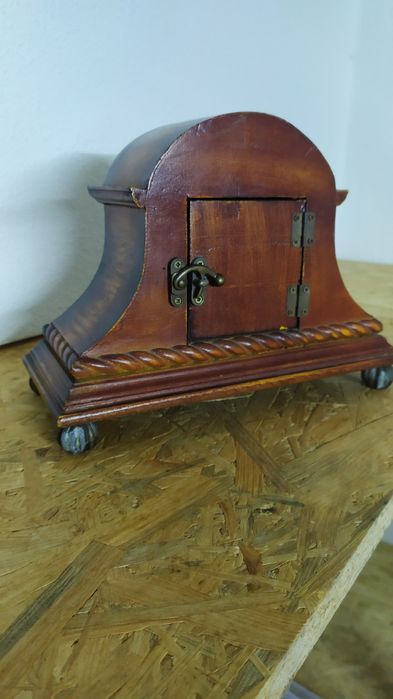 Relógio a pilhas64176350597249122