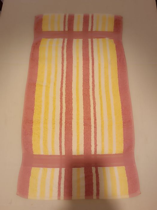 Toalha de Rosto. 92*53 cm. Como Nova