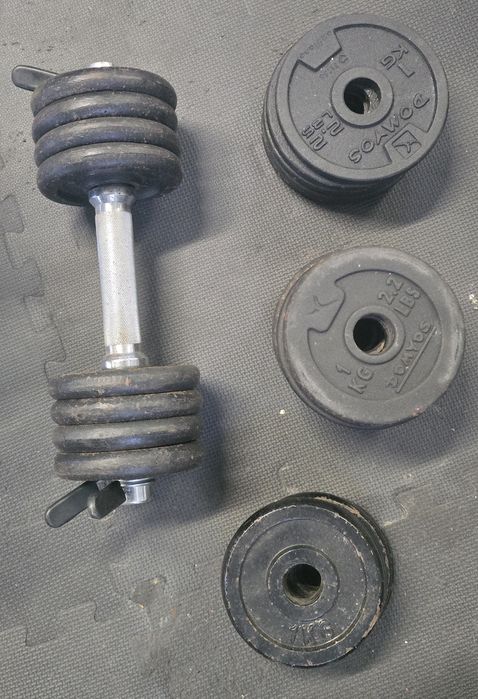 Discos 1Kg e barras para musculação