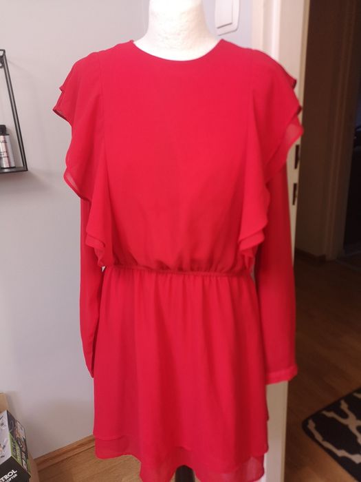 Sukienka czerwona Mohito. Rozmiar 38.