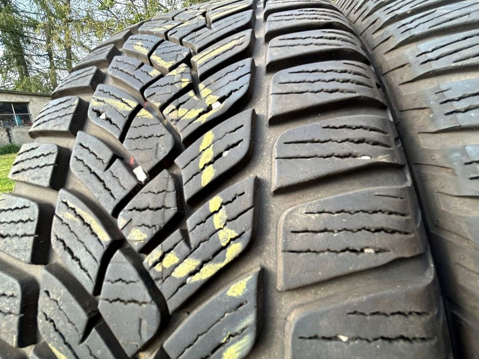 Seat  225/45/17 koła zimowe