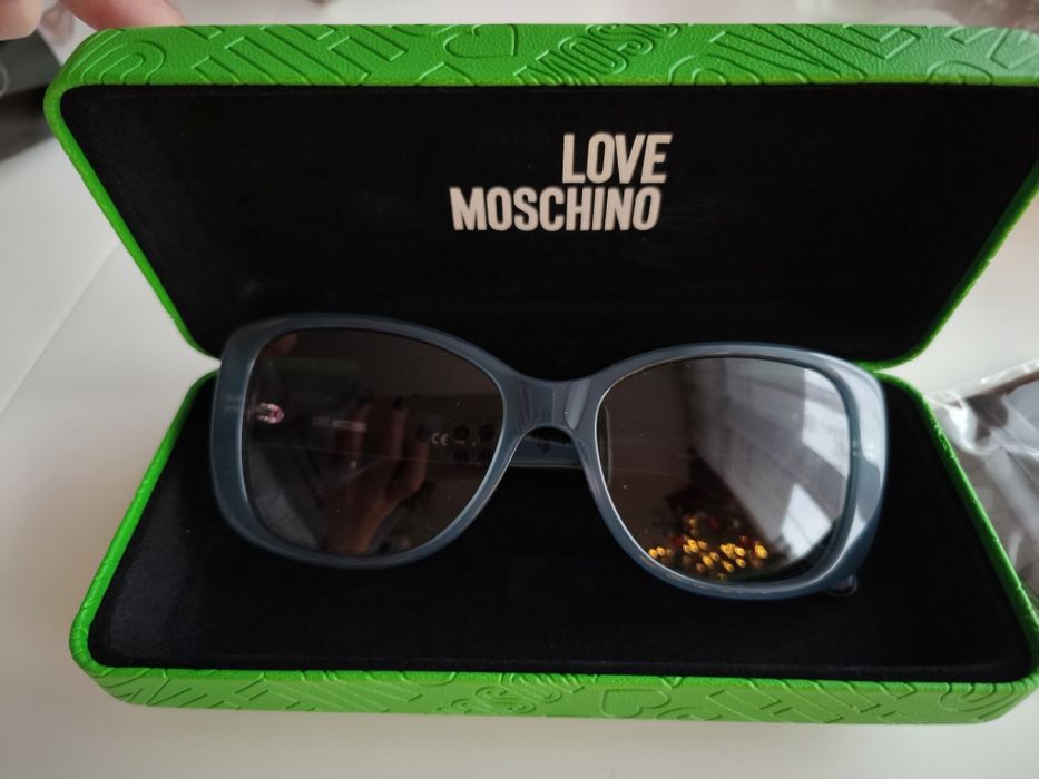 Okulary przeciwsłoneczne Love Moschino
